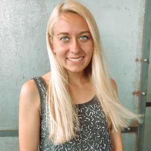 Meet your Posher, Brooke